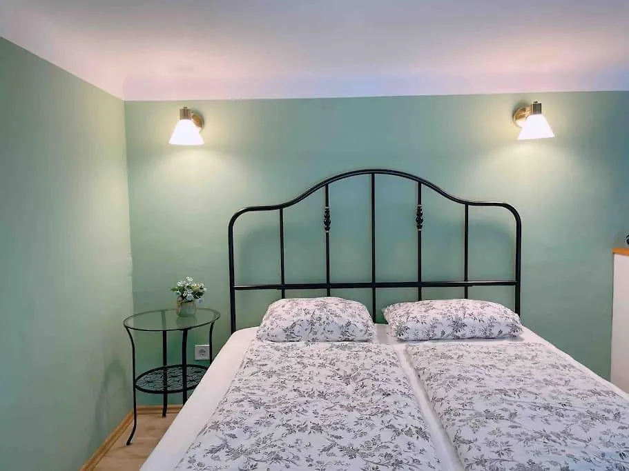 5 Downtown Vintage Apartment With Balcony Budapest 0*,